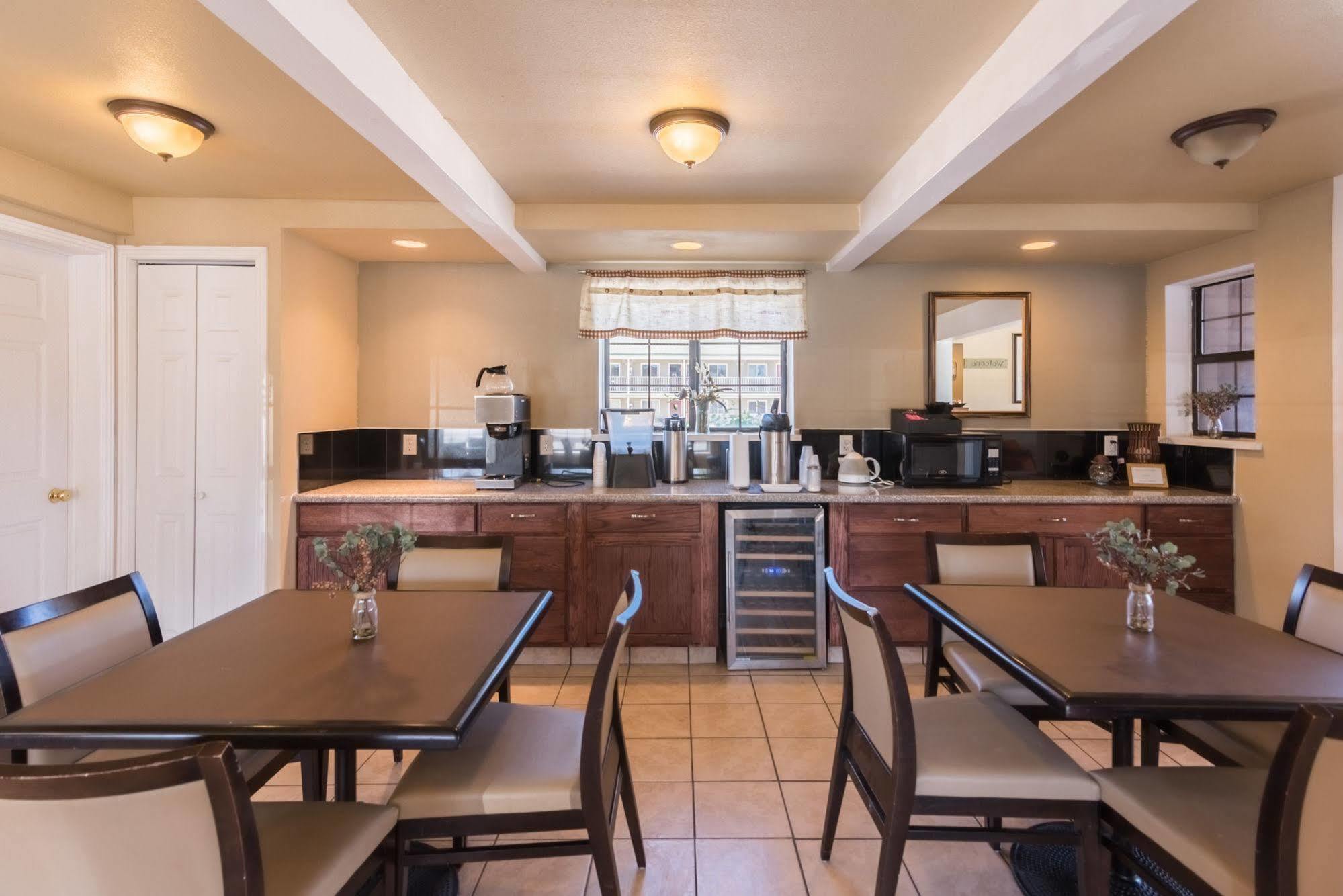 1St Interstate Inn Montrose Ngoại thất bức ảnh
