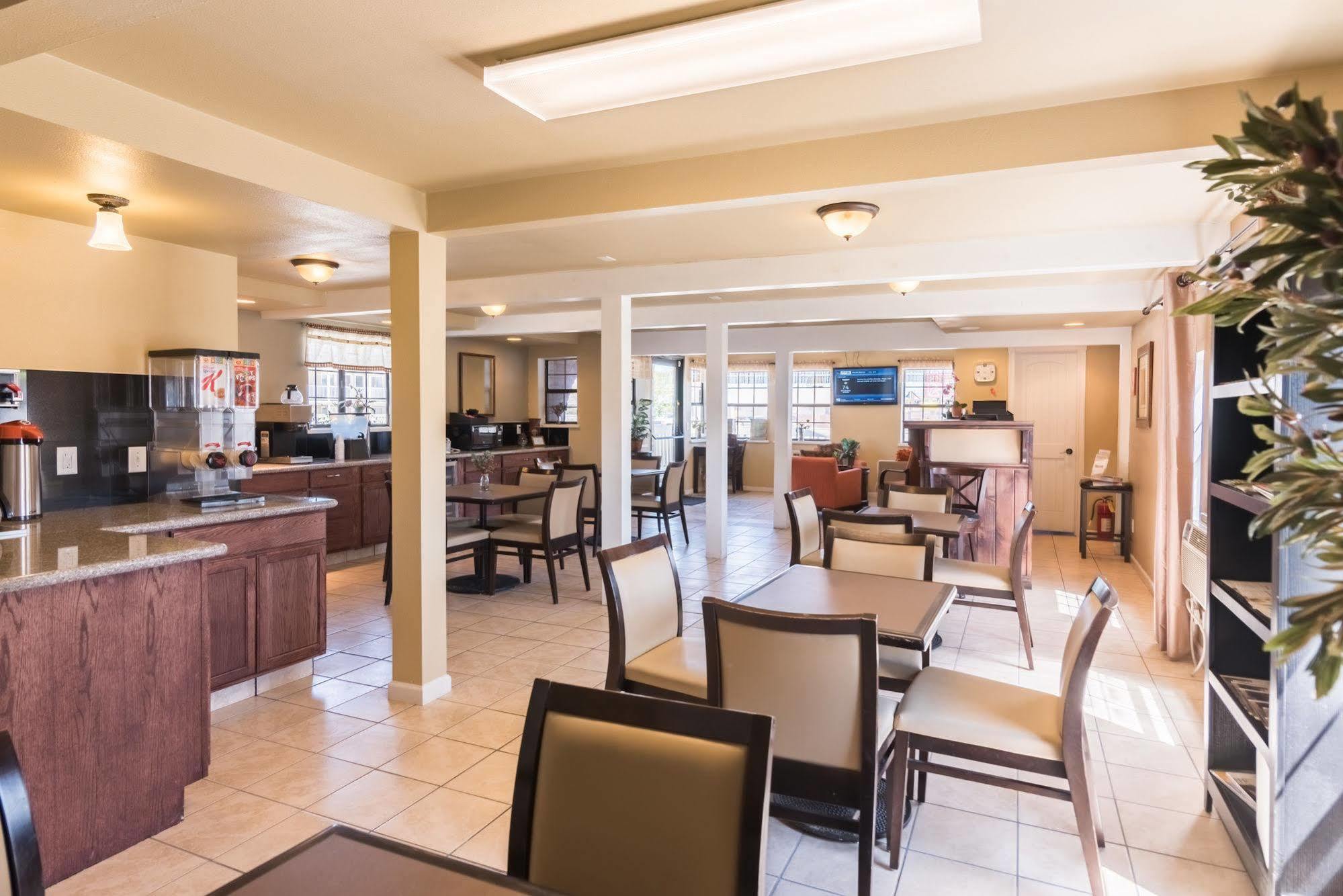 1St Interstate Inn Montrose Ngoại thất bức ảnh